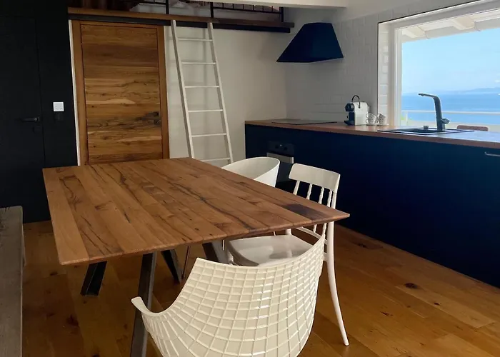 The View 度假居 *